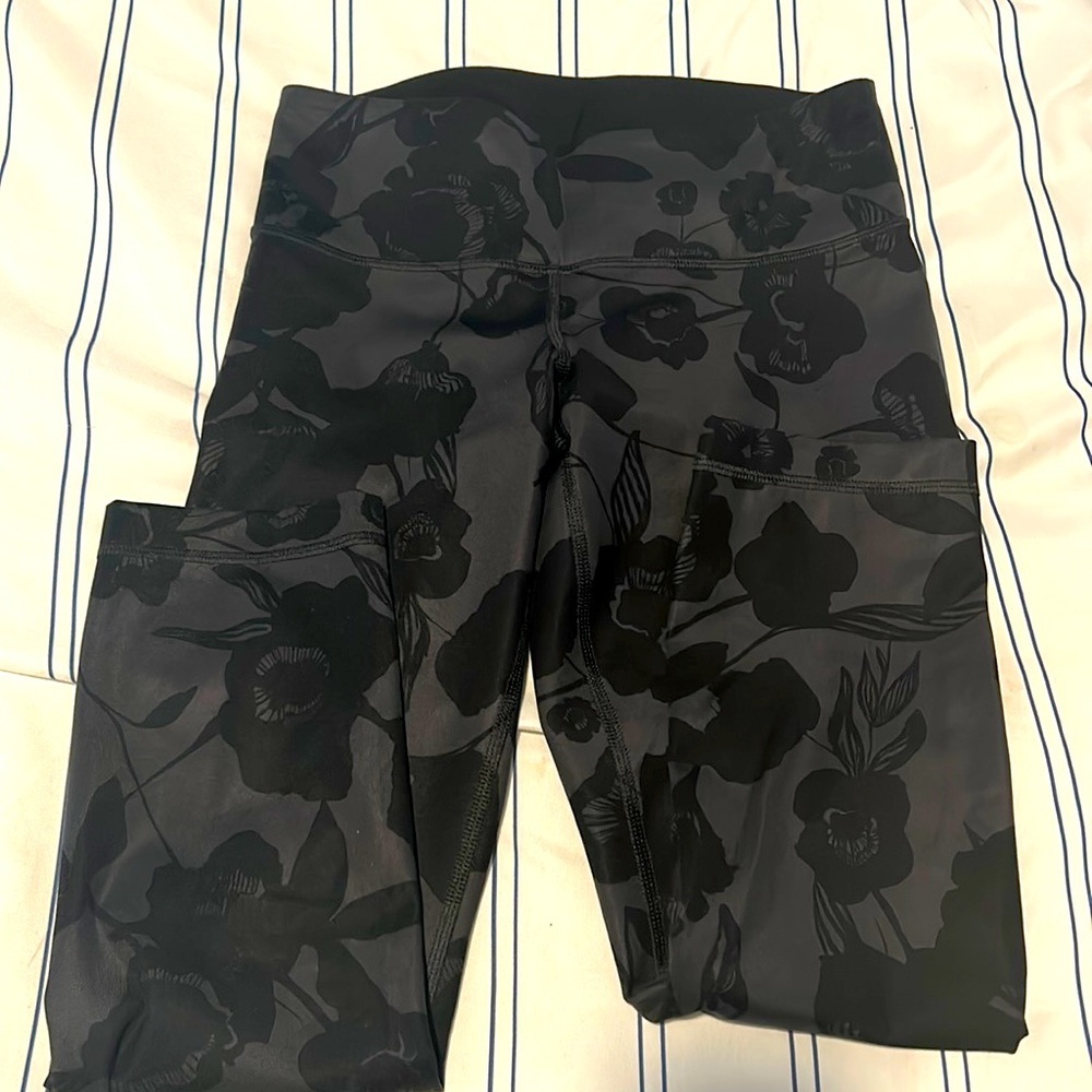 Lululemon Capri Leggings size 4